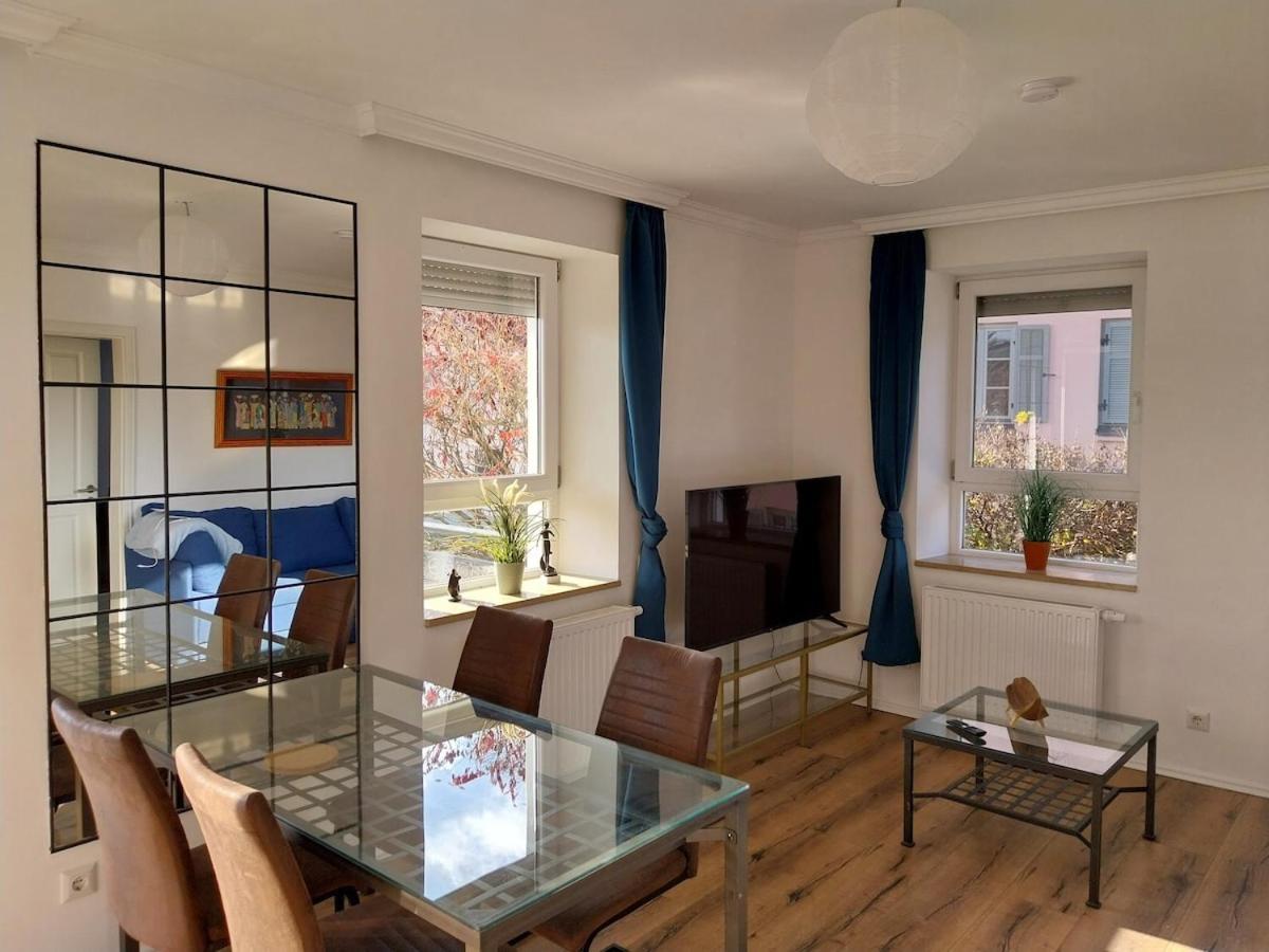 Bad Aibling City Apartment - Alpenblick المظهر الخارجي الصورة