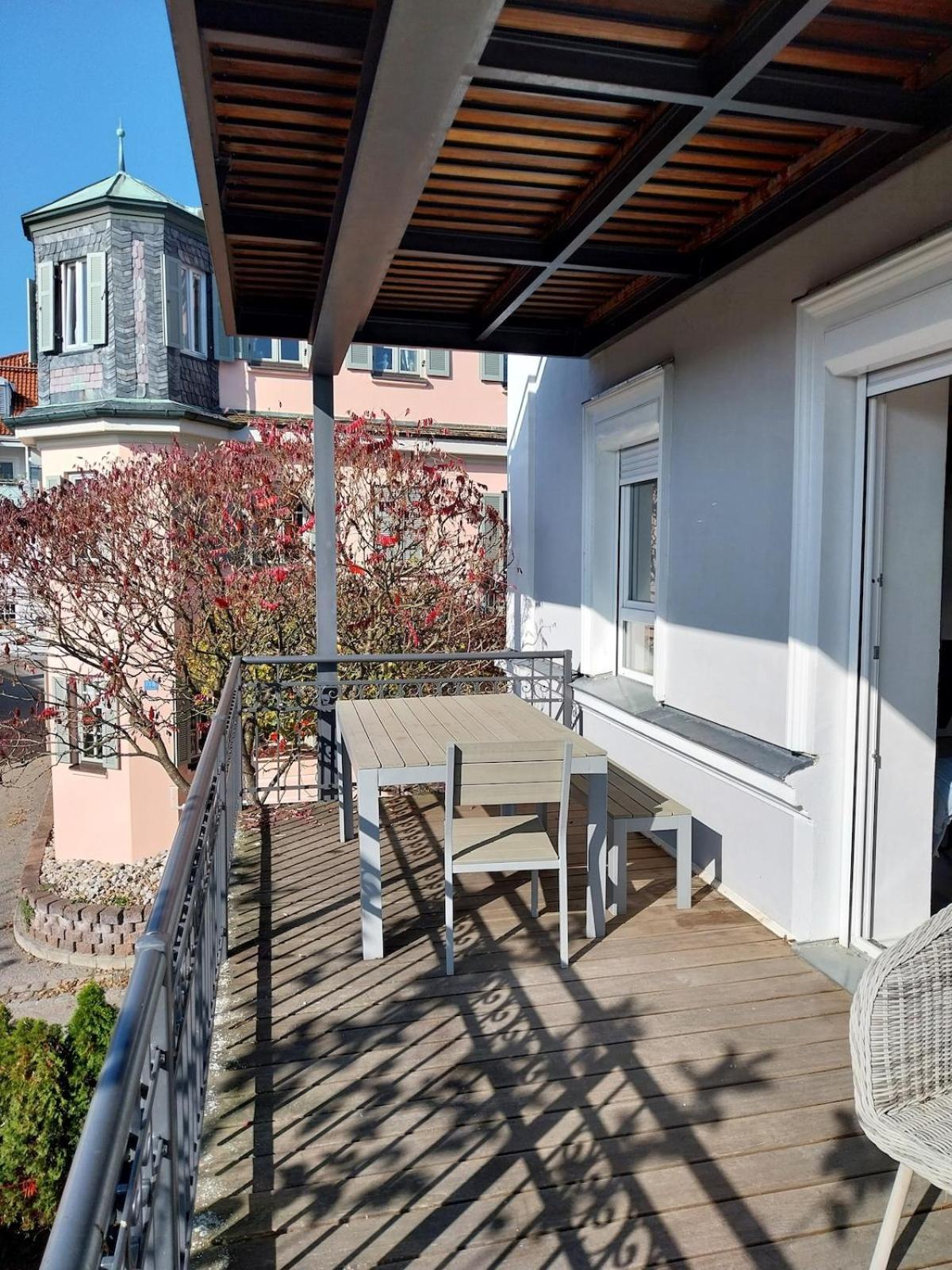 Bad Aibling City Apartment - Alpenblick المظهر الخارجي الصورة